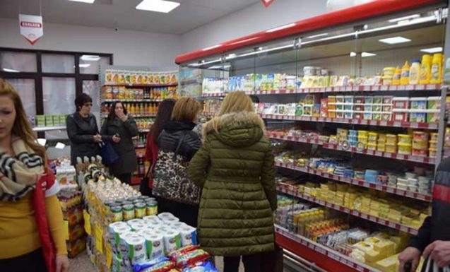 Двойният стандарт при храните за българите не само обира, но и убива