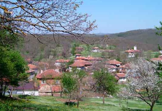 Жестоко е да се подигравате на хората от село!