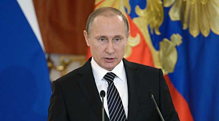 Путин заради пандемията: Социалните помощи да се подновяват автоматично, „почивки“ при кредитите, отсрочка на данъците