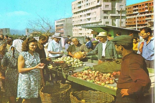 Спомен за някогашните плодове и зеленчуци и къде изчезна вкусният български домат